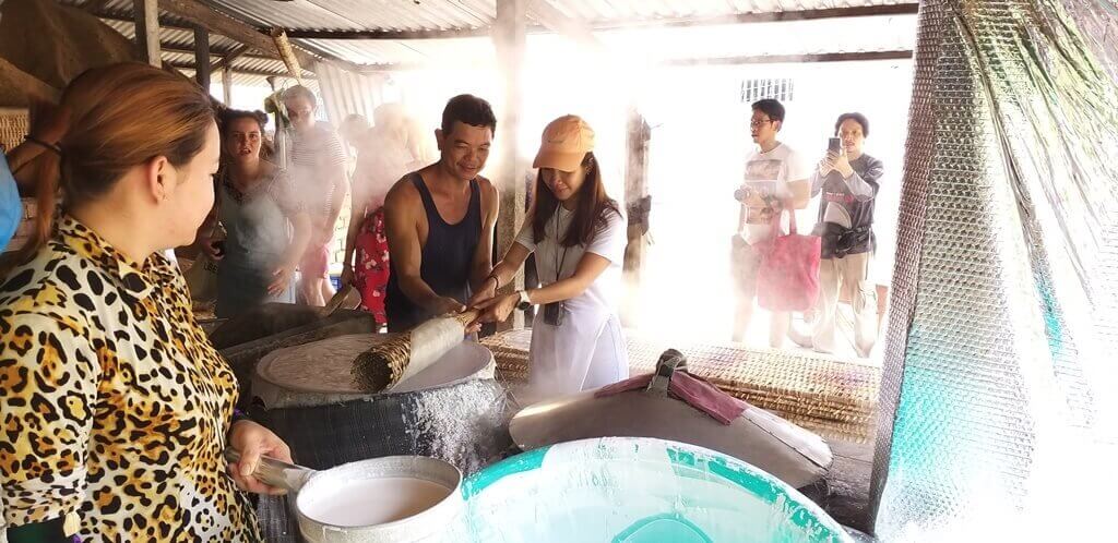 Thai media enjoyed making local rice noodles