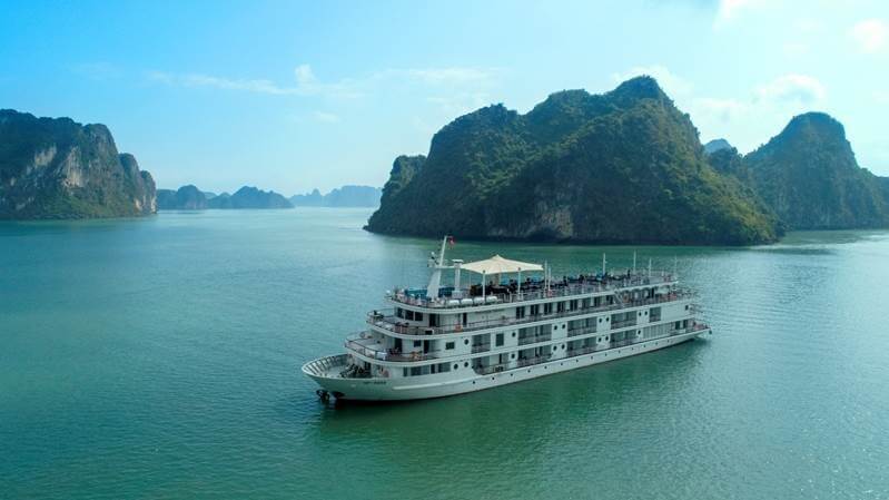 Paradise Vietnam has sailed into uncharted waters with the launch of its inaugural Paradise Grand cruise in Lan Ha Bay, situated just south of famed Halong Bay