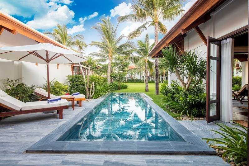 The campaign’s five different packages offer substantial discounts on rooms, suites and villas, including villas with private pools, as well as a suite of complimentary inclusions.