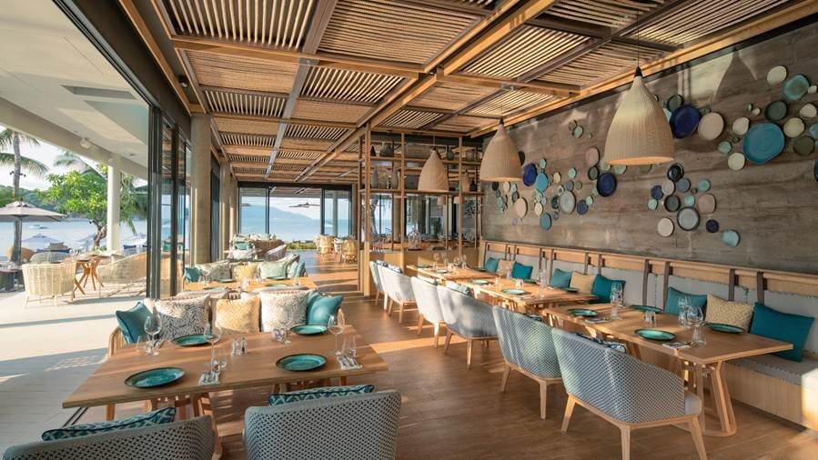 Santa Claus will give the children gifts and wish them a Merry Christmas at the Christmas Day buffet brunch to be held at The Breeza Beach Restaurant & Bar.