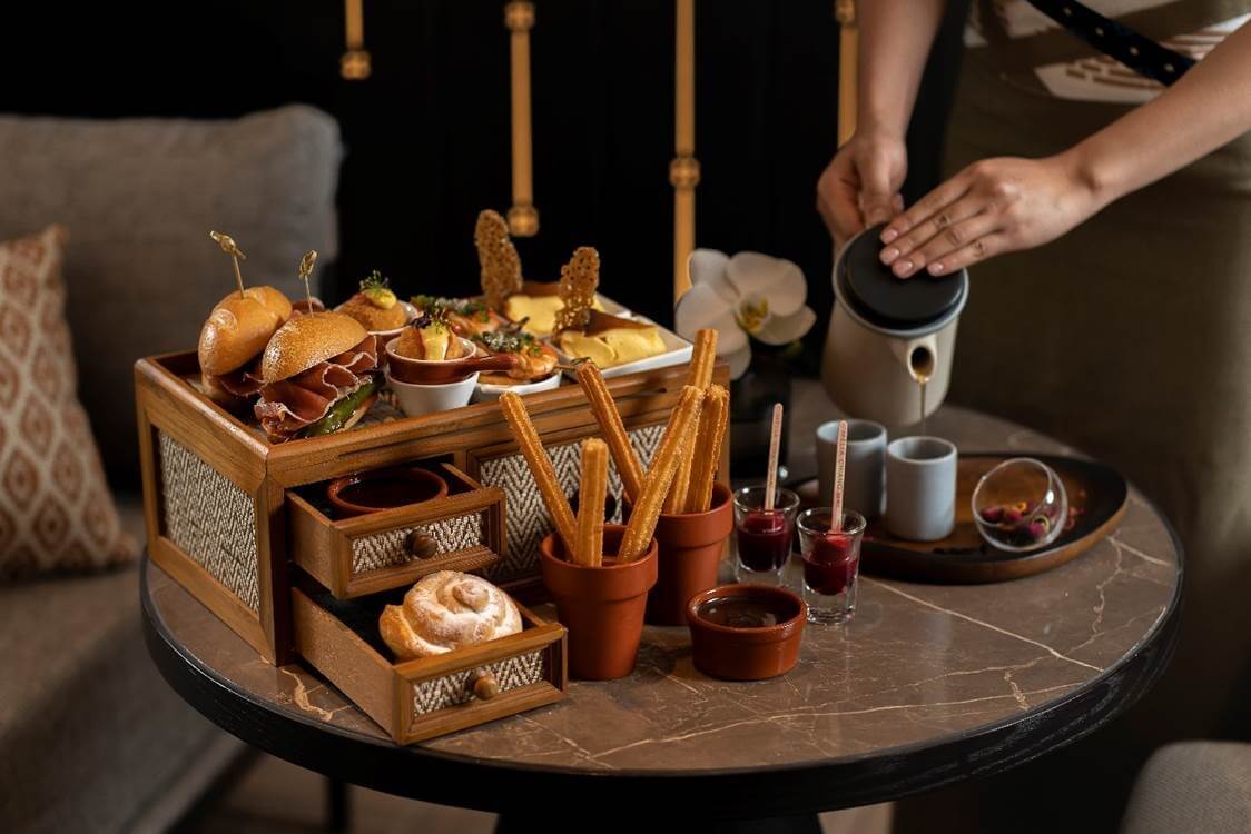 Meliá Chiang Mai, an urban hotel that opened this month in the heart of Chiang Mai, has introduced afternoon tea celebrating Spain's famed gastronomy.