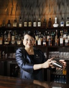 Tokyo Bartender Stirs Up New Flavors