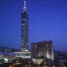 Taipei Leverages Outdoors In Tempting Package