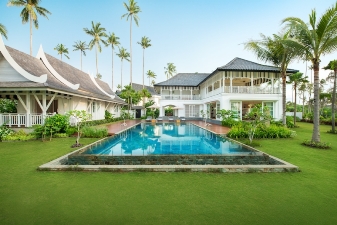 Inside The Bintan Villa Priced At USD10,000 A Night