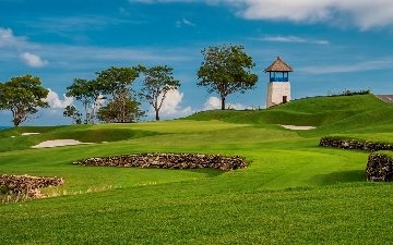Distinctive Golf Course Opens On Bali