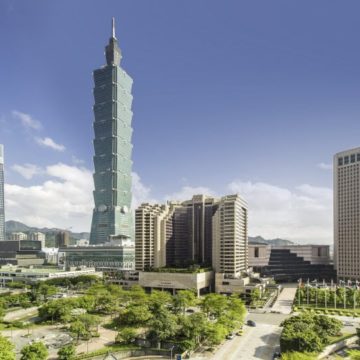 Grand Hyatt Taipei is located adjacent to Taipei 101 shopping mall