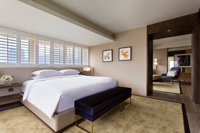 The 893 sq. ft. Grand Executive View Suite at Grand Hyatt Taipei