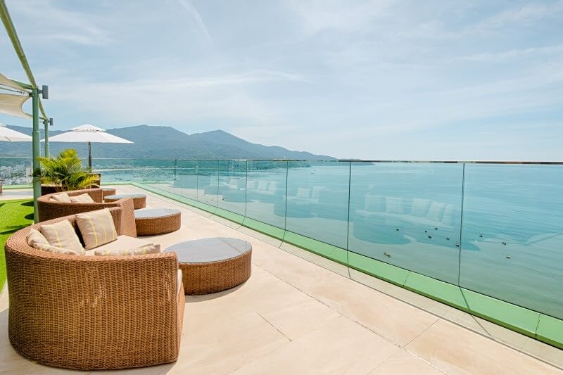 Fusion Suites Da Nang Zen Rooftop Lounge Terrace