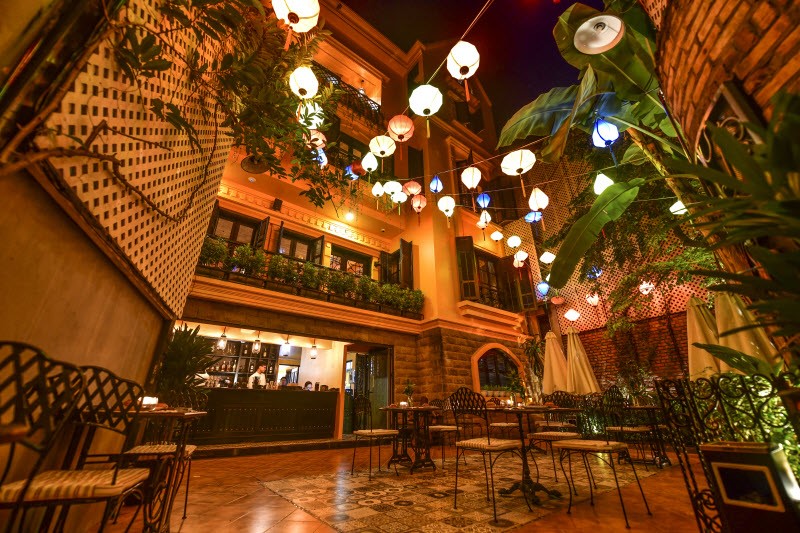 In the lead-up to going global early next year, Paradise Vietnam has opened its second HOME restaurant in Hanoi, called HOME Moc restaurant, that has a cozy-yet-classy ambiance.
