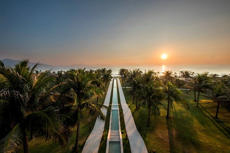 Fusion Resort Cam Ranh's beachfront location