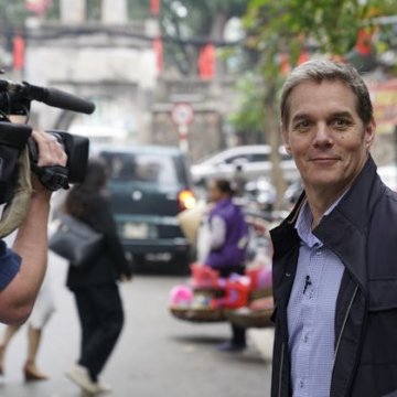 World’s Media Parachute into Hanoi