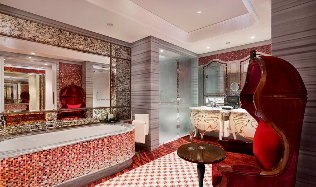 The Reverie Saigon - Romance Suite - Bathroom