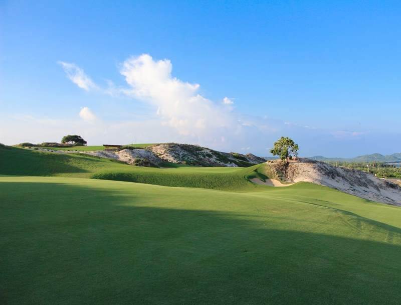 Designed by Greg Norman, the Bluffs is one of Asia’s most compelling links challenges