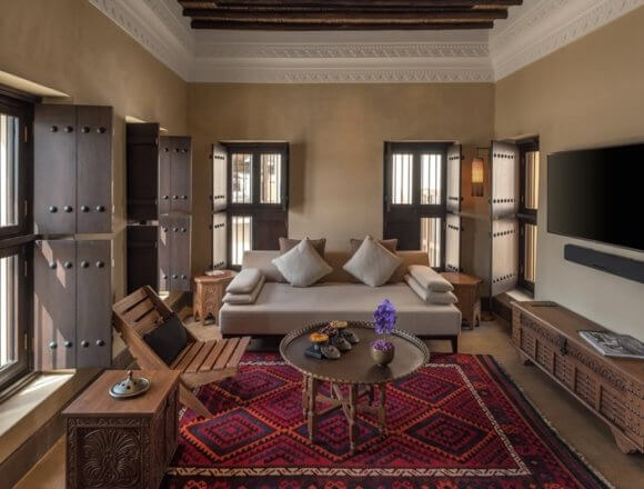 Al Bait Heritage Suite - Living Room