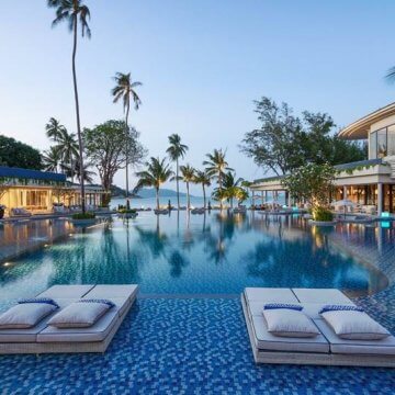 Meliá Koh Samui features a two-level infinity pool with sunken seating areas, overlooking Choeng Mon Beach, on the north-eastern tip of Koh Samui in the Gulf of Thailand.