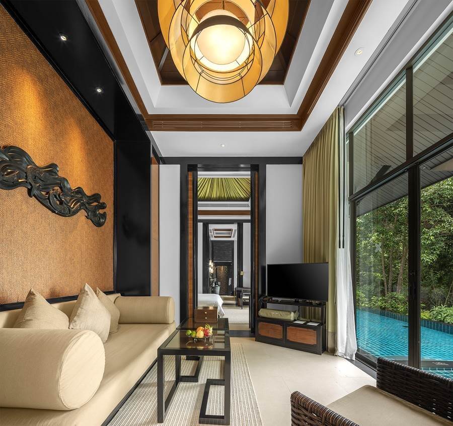Each villa at Banyan Tree Samui comes with an infinity pool and outdoor hot jet pool.