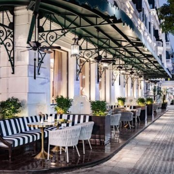 La Terrasse, the refined al fresco extension of Le Beaulieu inspired by Parisian sidewalk cafes, promises a brand new ambiance