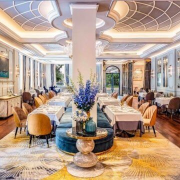 Le Beaulieu, the hotel’s acclaimed French fine dining restaurant, recently reopened after an extensive refurbishment