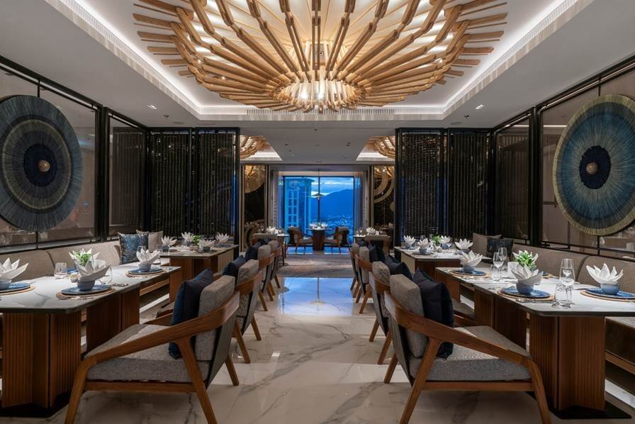 Situated on Charoen Prathet Road in the heart of Chiang Mai, Meliá Chiang Mai has opened its signature restaurant Mai Restaurant & Bar on its 21st floor with panoramic views of the city and famed Doi Suthep Temple on the mountaintop to the west.