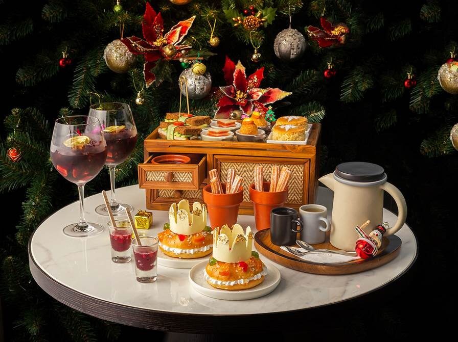 Festive Sparkling Afternoon Tea for two at Ruen Kaew Lounge