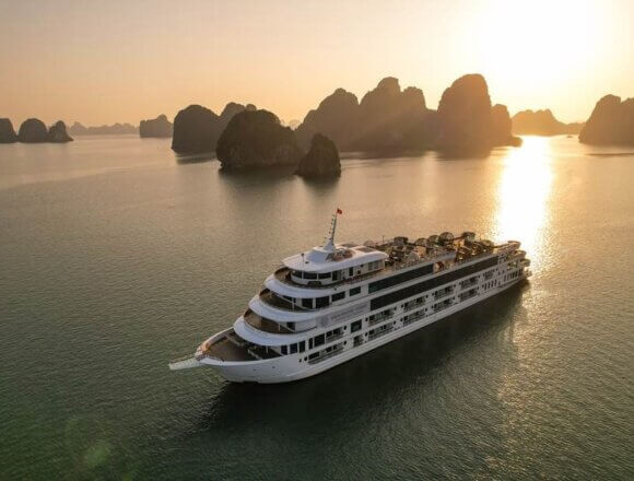Ambassador Cruise is heralding the dawn of a new day in cruising Halong Bay, with the launch of a day cruise on a new vessel with restaurants and bars, an outdoor jacuzzi and a striking glass bridge.