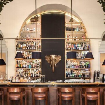 Raffles Hotel Le Royal’s Iconic Elephant Bar Launches ‘World Gin Tour’
