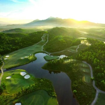 Nestled in the mountains near Danang, Ba Na Hills Golf Club offers challenging holes and spectacular scenery in equal measure
