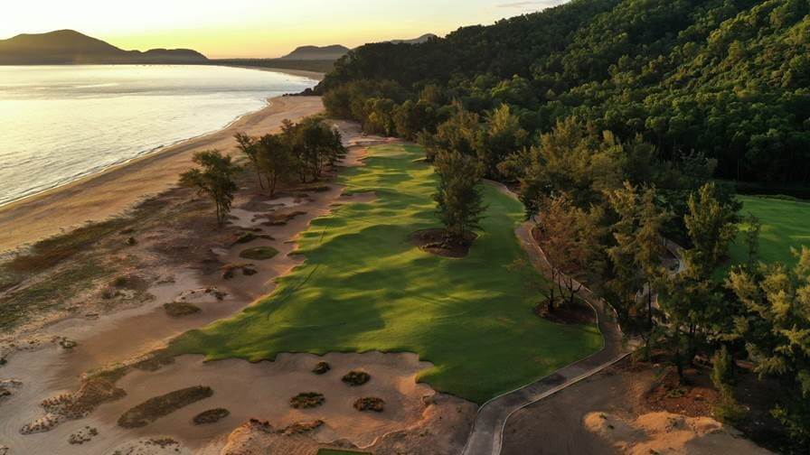 Sandwiched between ocean and mountains, the Sir Nick Faldo Signature Design at Laguna Golf Lang Co is one of Asia’s most beautiful courses