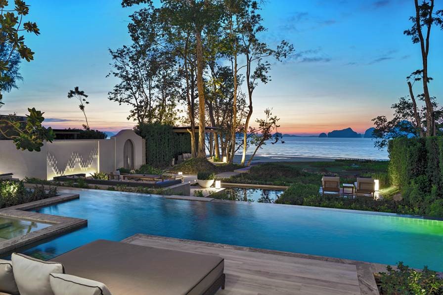 Each of the 72 rooms at Banyan Tree Krabi faces west towards Koh Hong and its neighbouring islands.