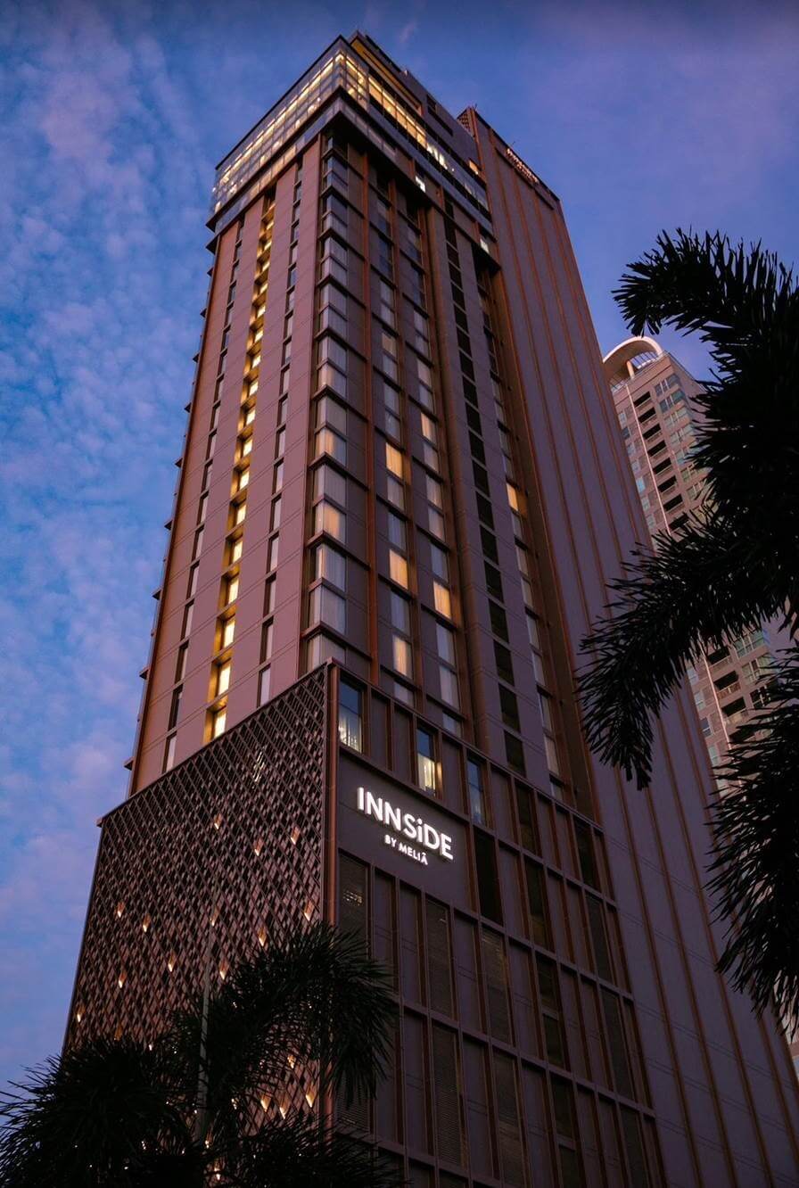 Towering 34 floors, the 208-key INNSiDE by Meliá Bangkok Sukhumvit debuts in the Thai capital