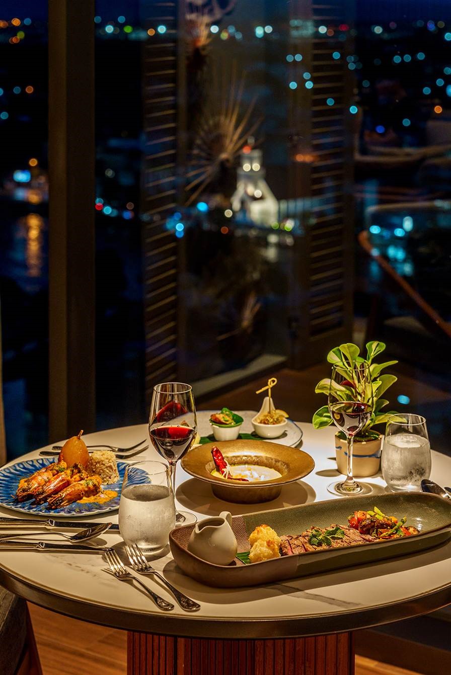 ‘New Year’s Day Dinner’ at 21st floor Mai Restaurant & Bar