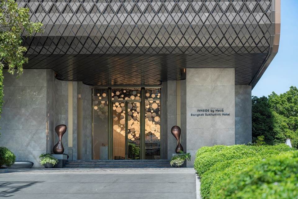 INNSiDE by Meliá Bangkok Sukhumvit, which debuted in July 2023 in Bangkok’s On Nut neighbourhood, is the newest member of an eclectic collection of urban and beach INNSiDE hotels.