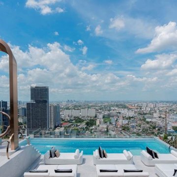 Thailand’s First INNSiDE Hotel Named ‘Best Luxury Bleisure Hotel in Bangkok’