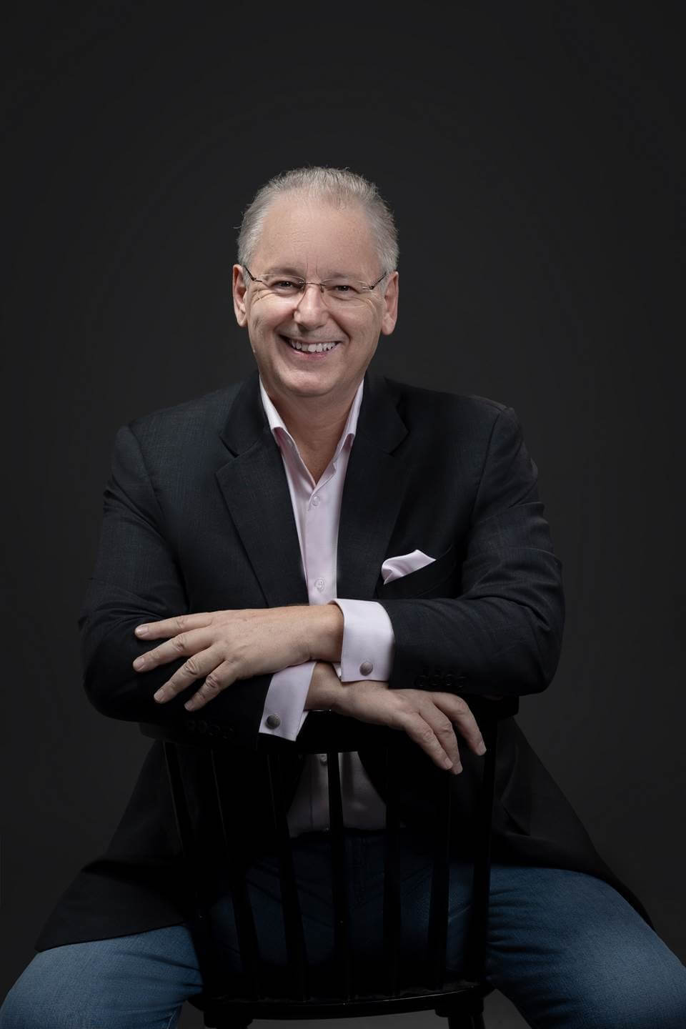 Herbert Laubichler-Pichler, a hospitality veteran with life-long experience making guests feel welcome at hotels and resorts in Asia and Europe has been recognized as “Vietnam’s Best General Manager” in the prestigious “Travel + Leisure Luxury Awards Asia Pacific 2024”