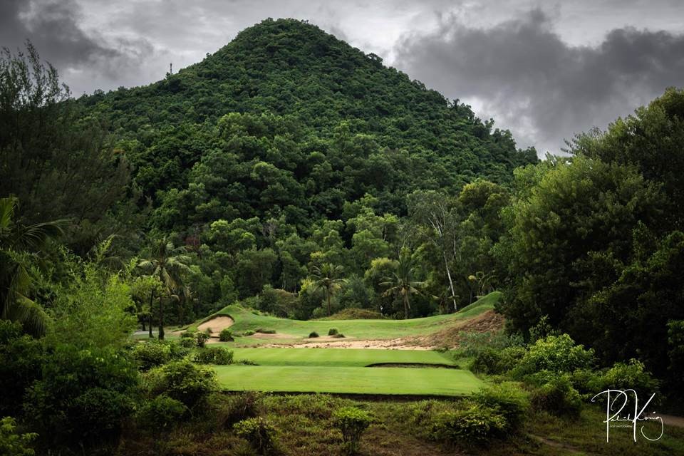 Many of the holes at Laguna Golf Lang Co are secluded in their own world