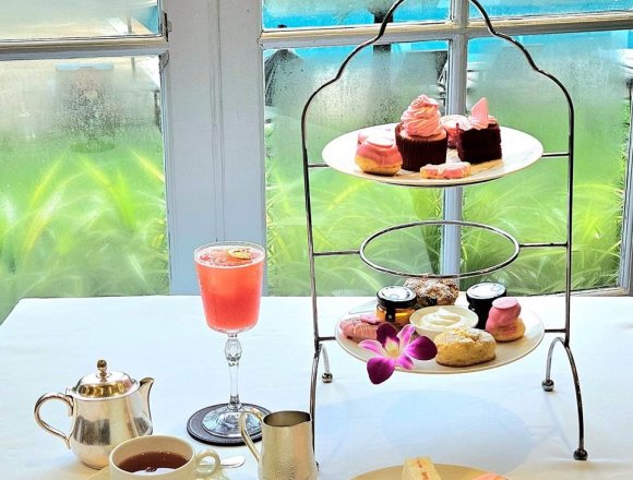 Raffles Hotel Le Royal Offers ‘Pink Afternoon Tea’ for Breast Cancer Awareness Month