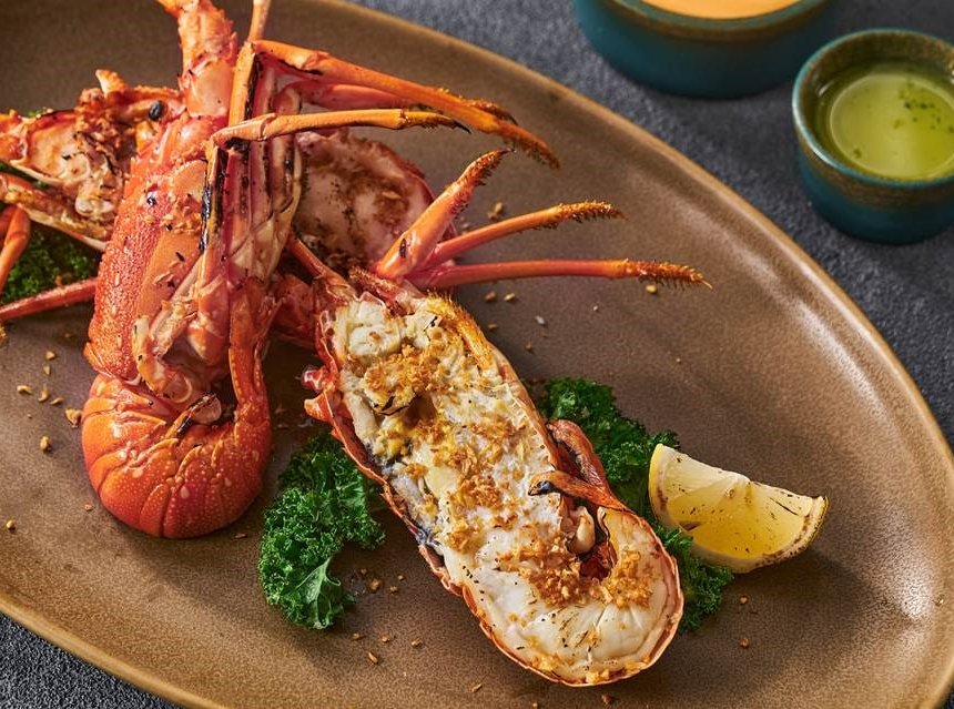 “A Foodie’s Dream”: New Danang Restaurant Unveils Unlimited Lobster