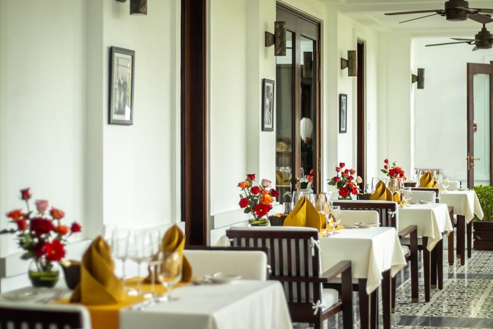 With a design that is an echo of Vietnam’s bygone Indochine-era, The Anam Cam Ranh’s The Colonial specialises in modern European and French dishes with Vietnamese nuances.