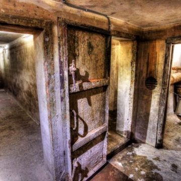 Metropole Hanoi Marks 50th Anniversary of War’s End with Special Bomb Shelter Tours