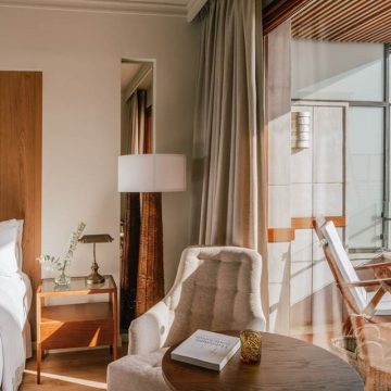 Premium Room Sea and Cathedral View