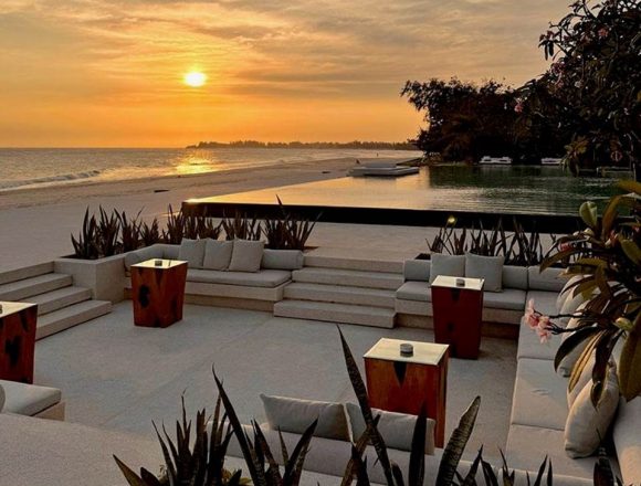 “Whether at sunrise or sunset, this spot glows in soft, dreamy hues — perfect for your feed,” Luxury Travel Advisor says.