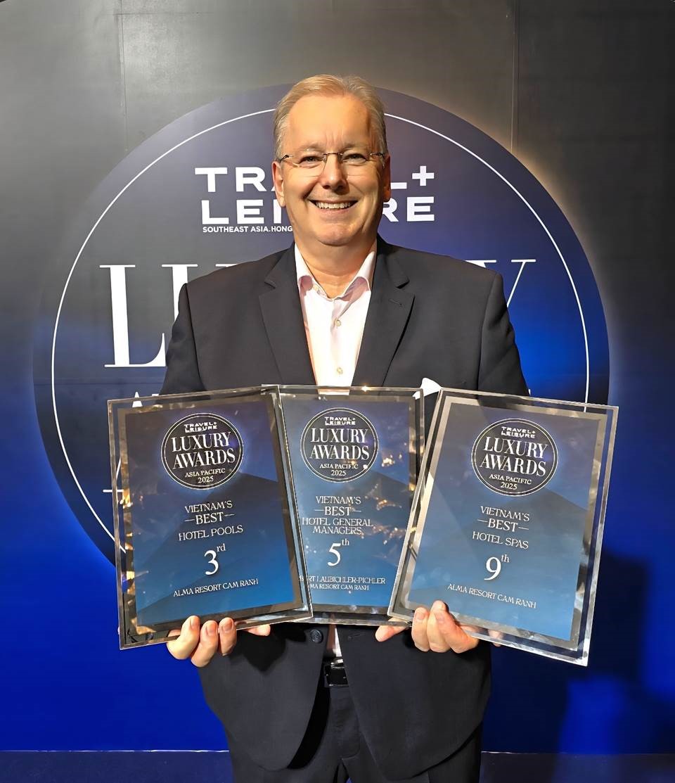 Alma’s cascade of 12 swimming pools, managing director Herbert Laubichler-Pichler (pictured), and 13-treatment room spa have been lauded at this year’s prestigious ‘Travel + Leisure Luxury Awards Asia Pacific’. Laubichler-Pichler, who was recognized as one of the five “Best General Managers in Vietnam”, said he and his team were “ecstatic” about Alma’s three wins.