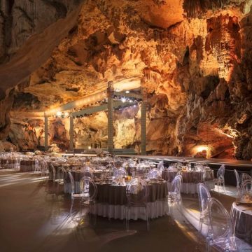 Vietnam Launches Remarkable Cave Dining Accompanied by Cultural Spectacle
