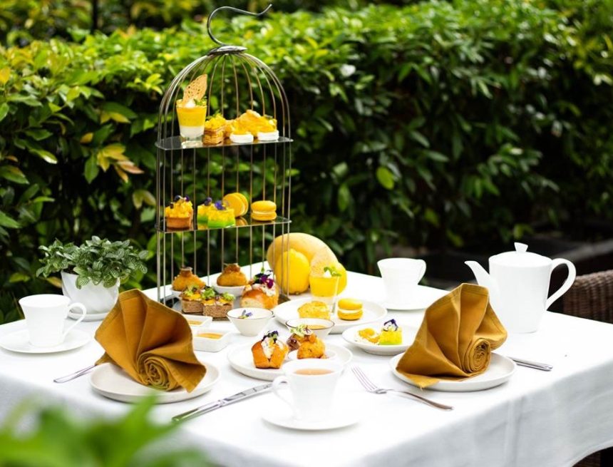 With an open kitchen, grand piano, and courtyard with a canopy of established gardens, The Colonial Restaurant, which specialises in modern European and French dishes with Vietnamese nuances, serves “Afternoon Tea Mango Symphony” from 3-5pm daily.