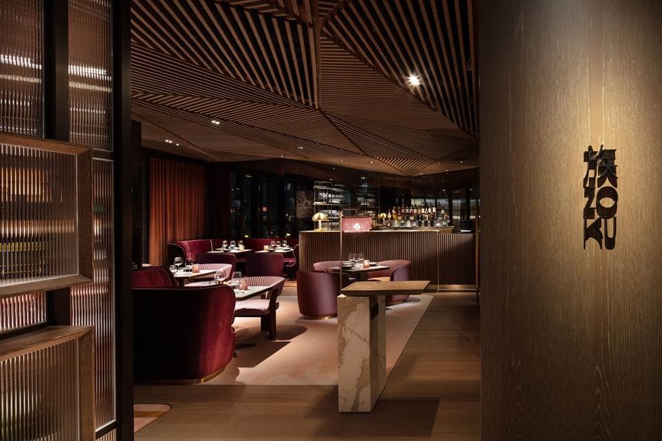 Standing 30 storeys tall on eclectic Lockhart Road, the elegant hotel’s contemporary Japanese restaurant Zoku on the second floor hosts the indulgent dining experience every Tuesday from 6-9pm.