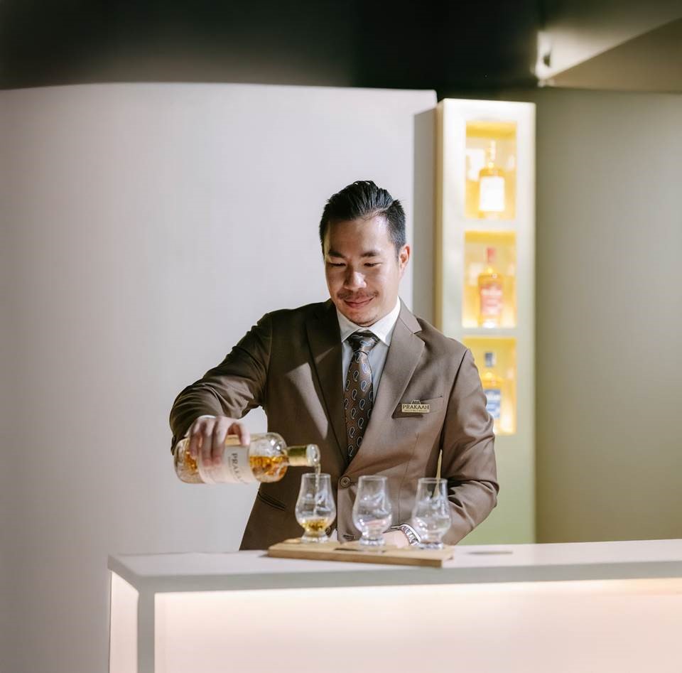 Suriyaphan, Prakaan Whisky’s brand ambassador, the founder of Tale of the Spirits bar academy and books, and a bar owner and bar manager, will craft four different cocktails.
